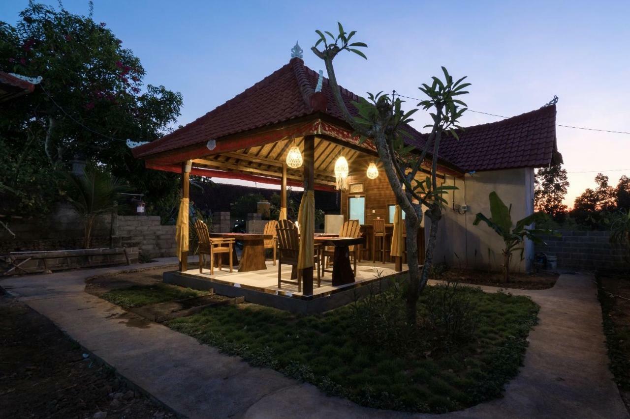 Gatri Hut Lembongan Exterior foto