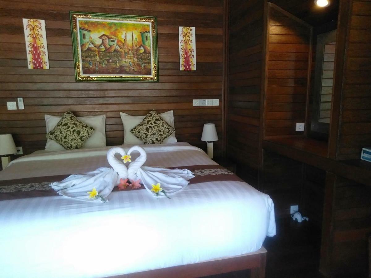 Gatri Hut Lembongan Exterior foto