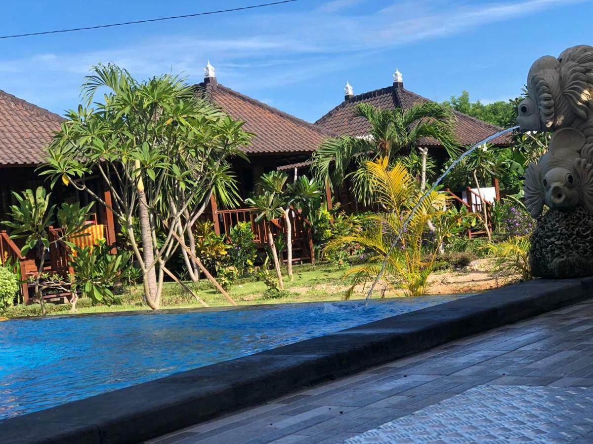 Gatri Hut Lembongan Exterior foto